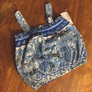 Children's Place Blue Paisley Print Crop Top for NWT
Girls Size 4 Toddler